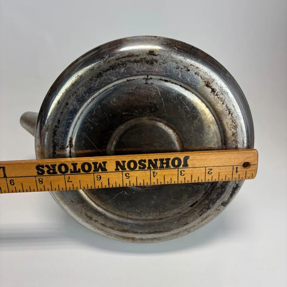 Le Creuset Tea Kettle 1.7qt Silver Stainless Steel Stovetop *NO WHISTLE*